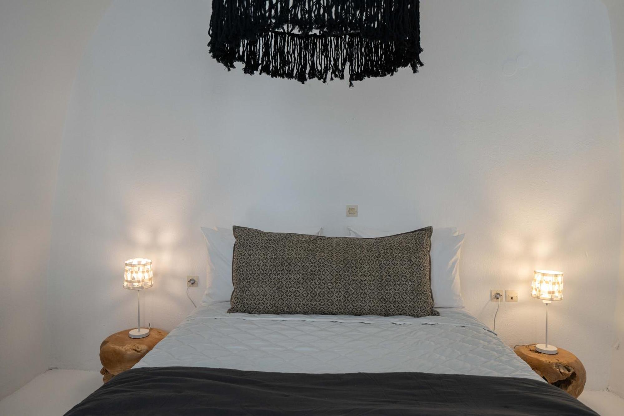 The Magic Luxury Cave Suites Vóthon Exterior foto