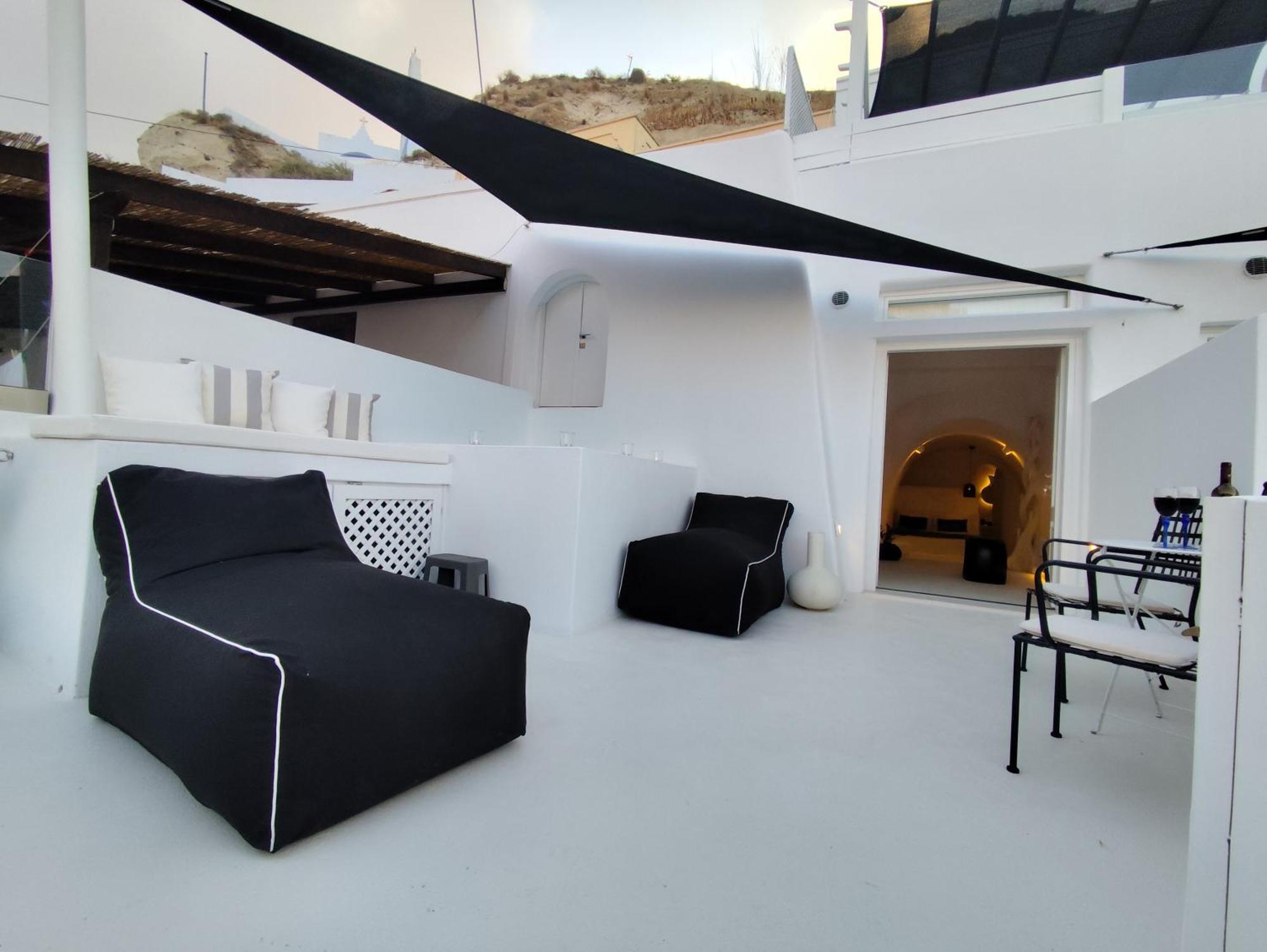 The Magic Luxury Cave Suites Vóthon Exterior foto